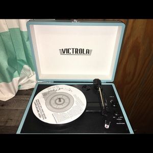 Vinyl and bluetooth player